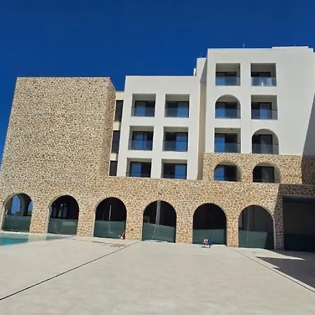 Pietra Sol & Mar Seafront Appartement